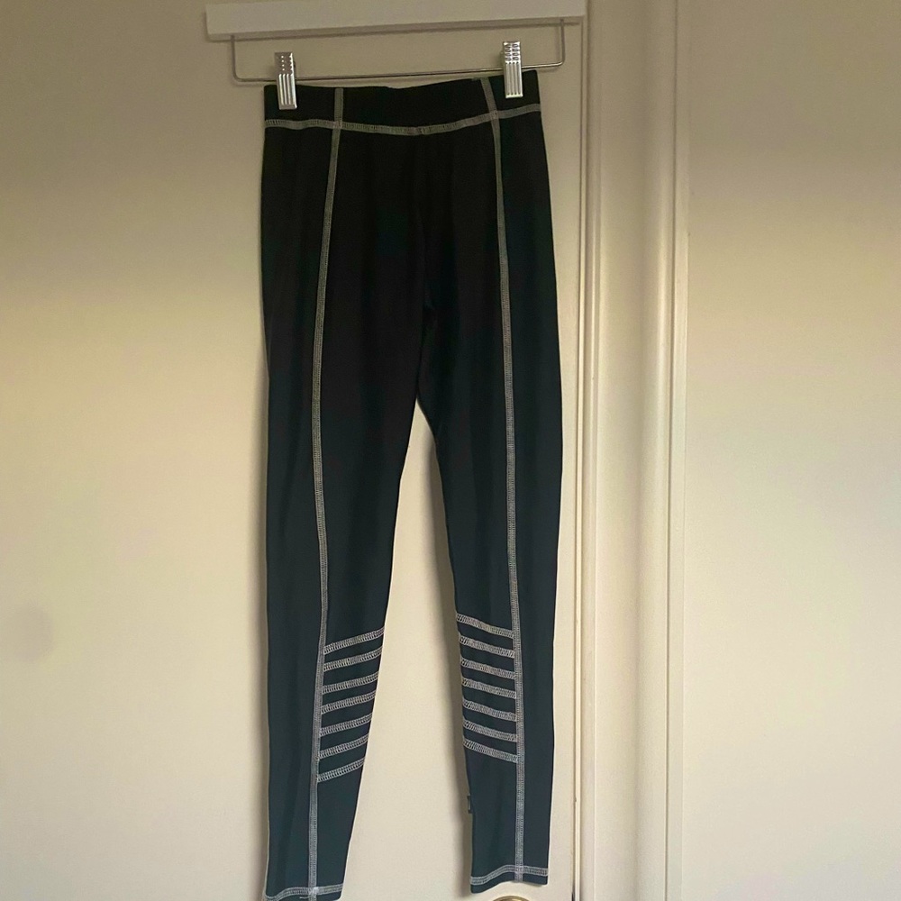 TEREZ Kids black leggings with white stitching design